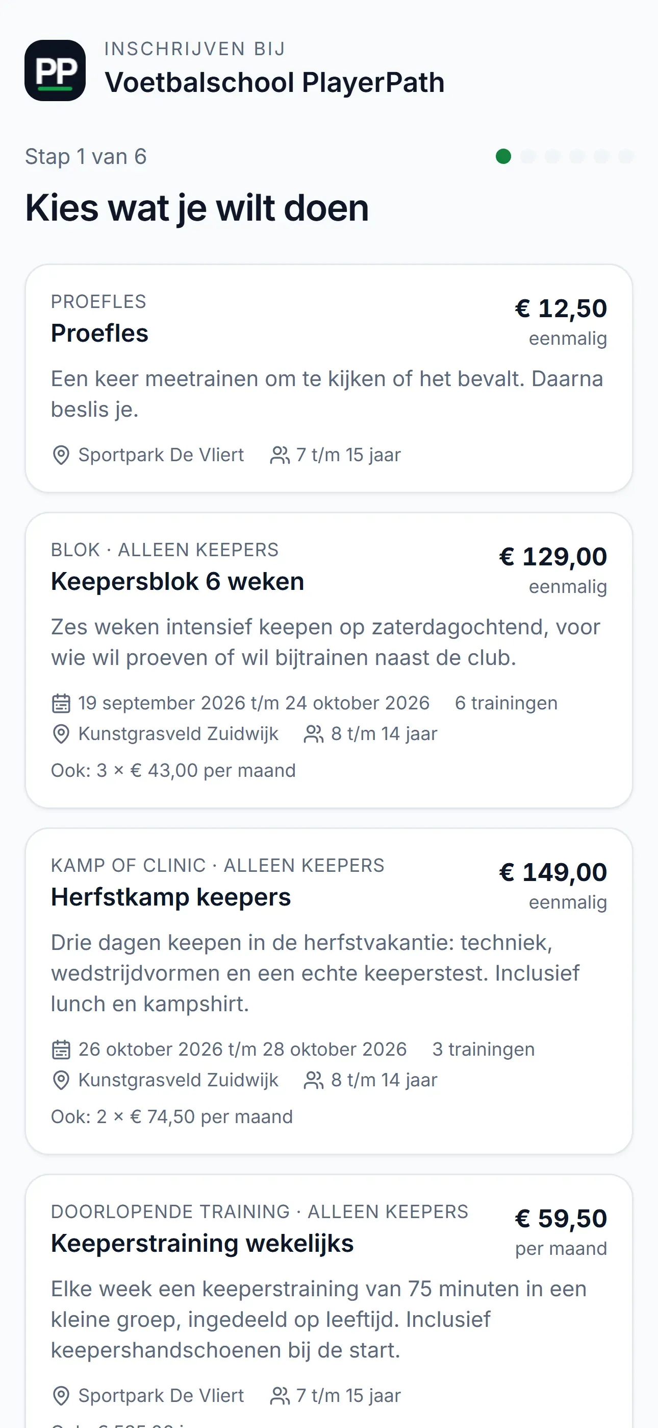 Het inschrijfformulier van een school op een telefoon.